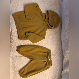Baby Zara sweatsuit